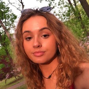 Meet your Posher, Savannah